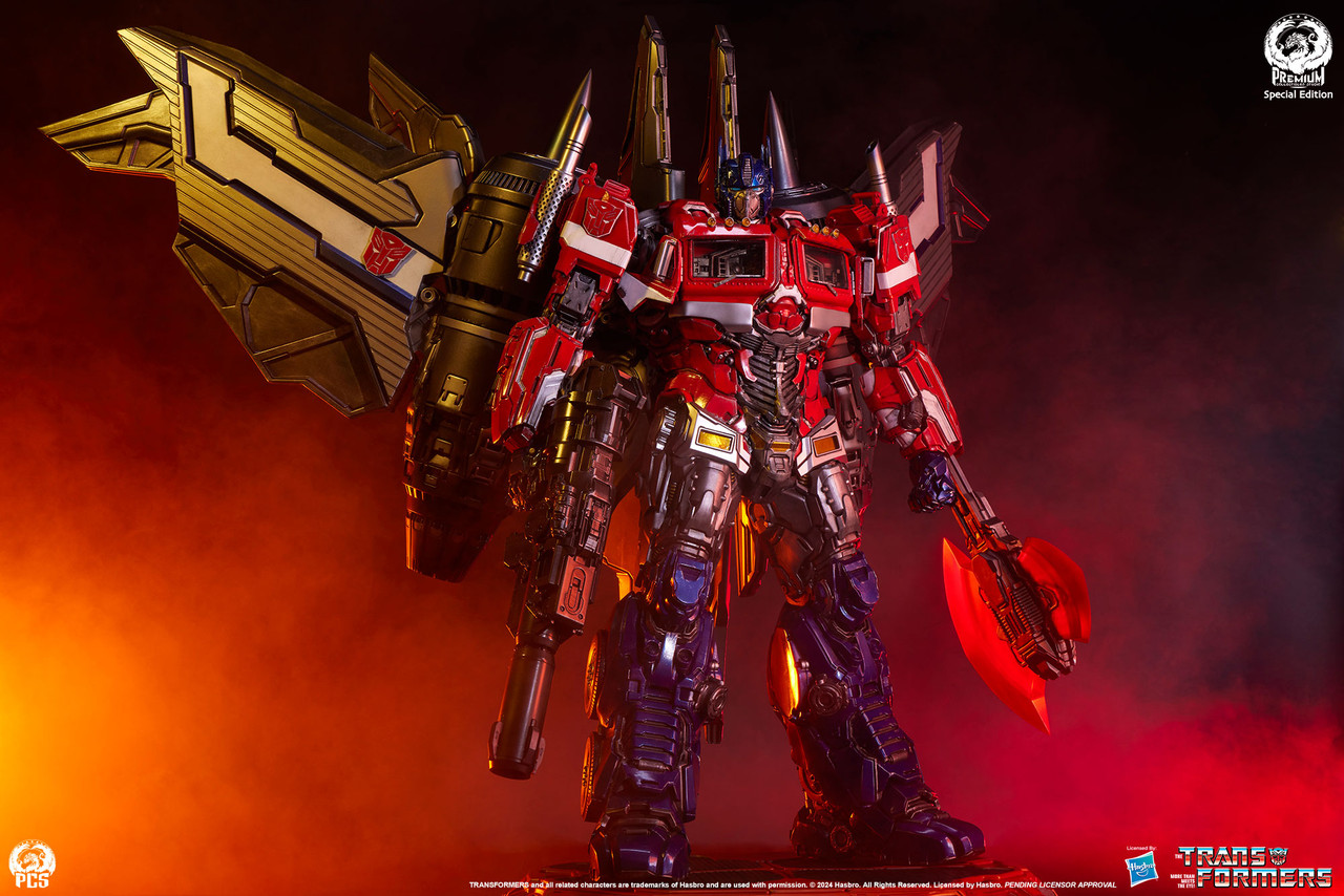 File:PCS JetOptimusPrime Statue.jpg