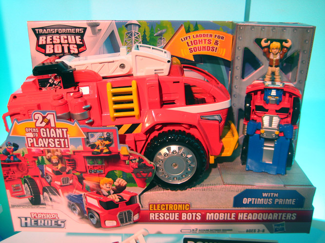 The Mobile Headquarters playset