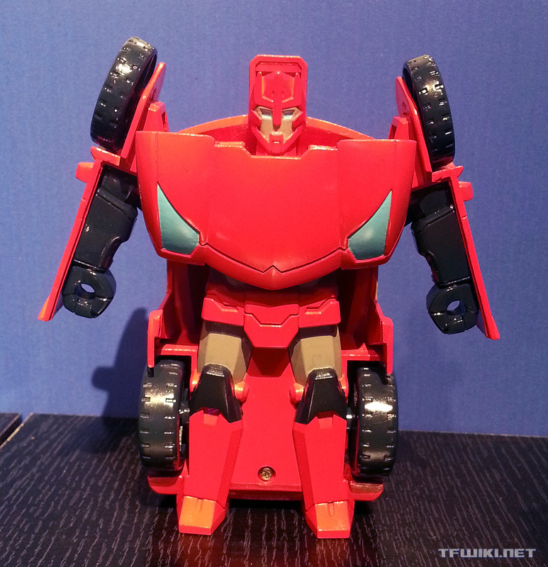 Sideswipe? What are you doing here?