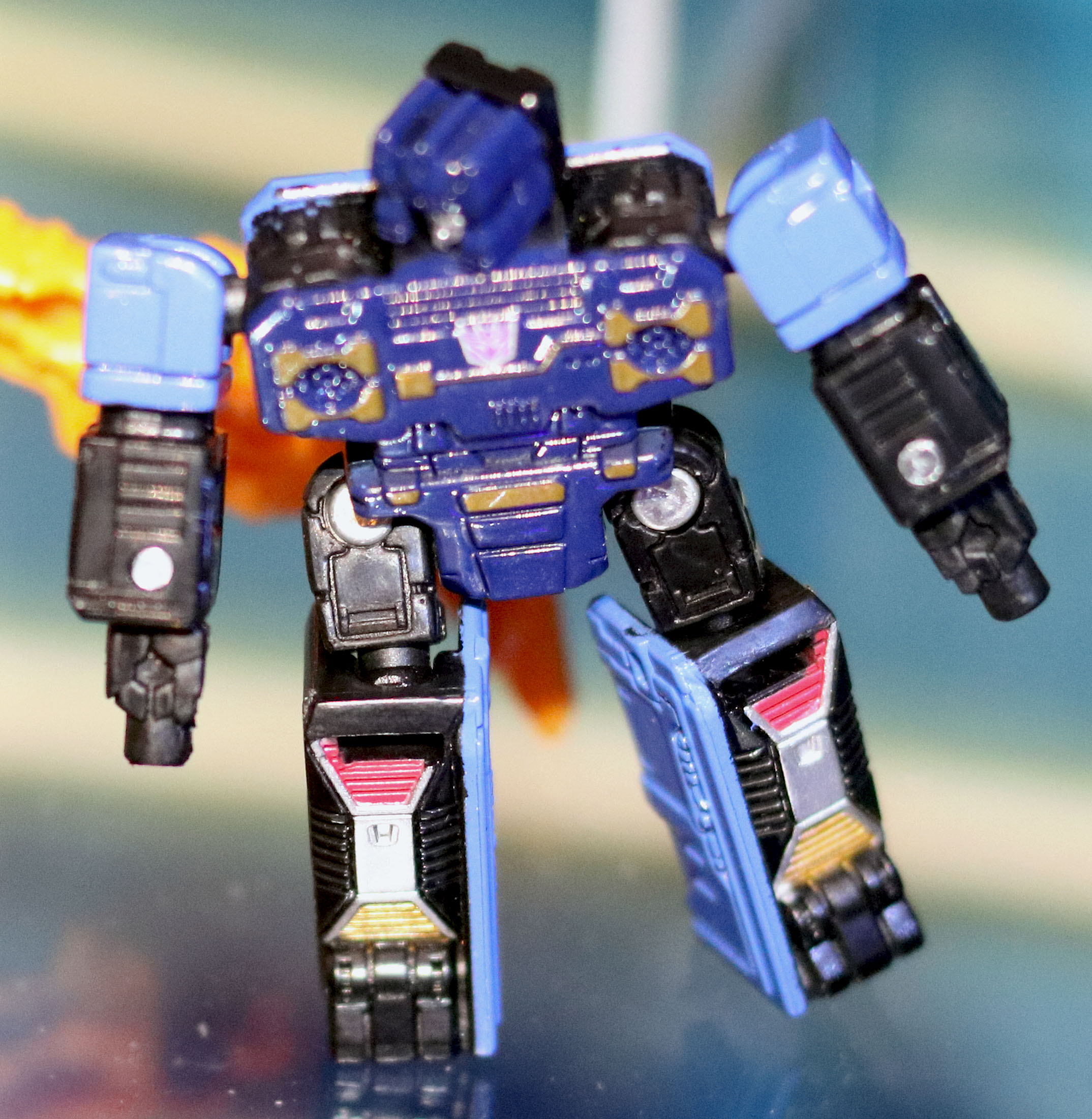 File:ToyFair2020-HasbroGenSelects05.jpg
