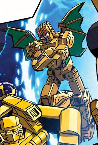 "Beast Wars Soundwave" This very busy Golden Age member is made up of the Titans Return Nightbeat Titan Master on the body of Titans Return Mindwipe in the livery of Beast Wars Soundwave.