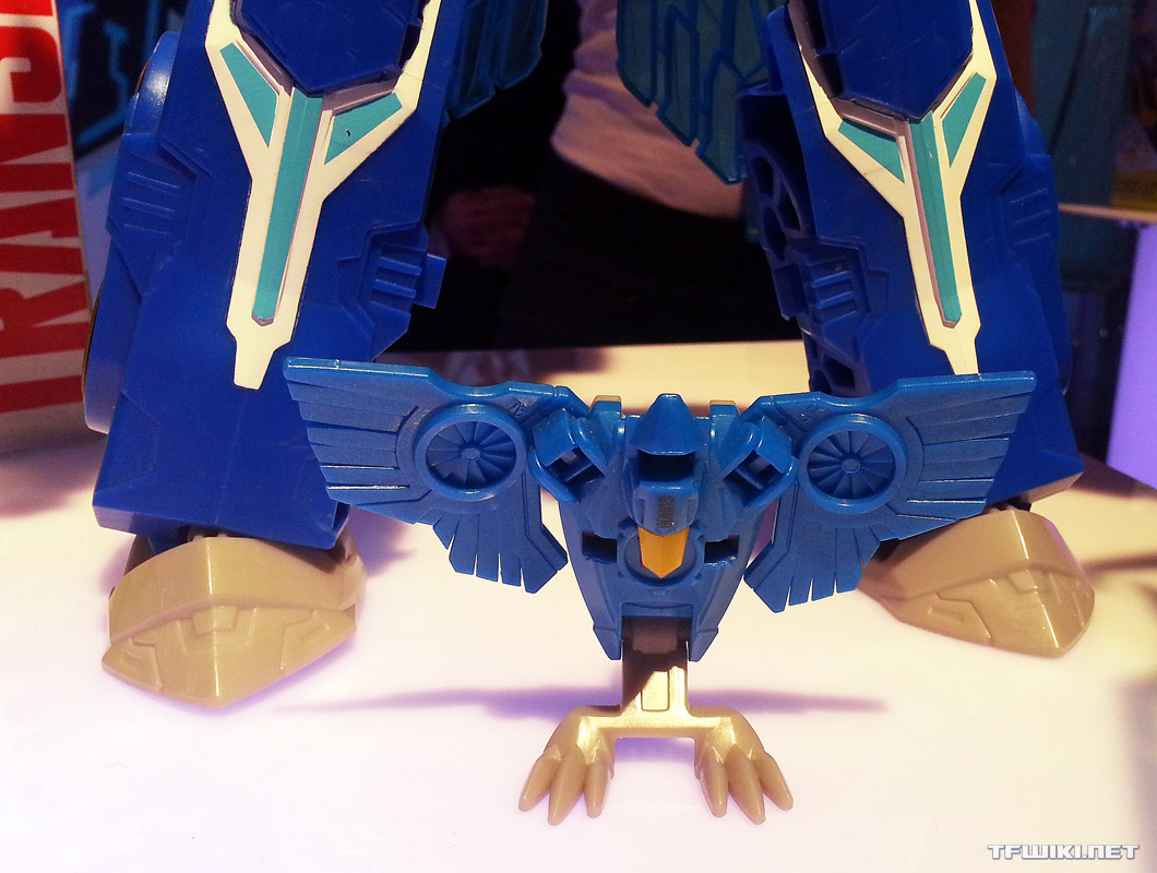 Aerobolt, Optimus's partner