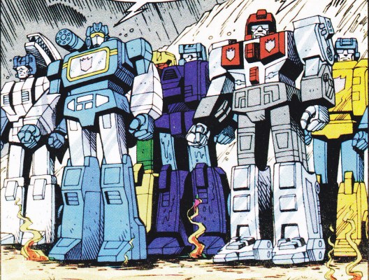 Surprisingly enough, only Soundwave is lifted straight from his model sheet. While the poses do match for the rest, the perspective is different.