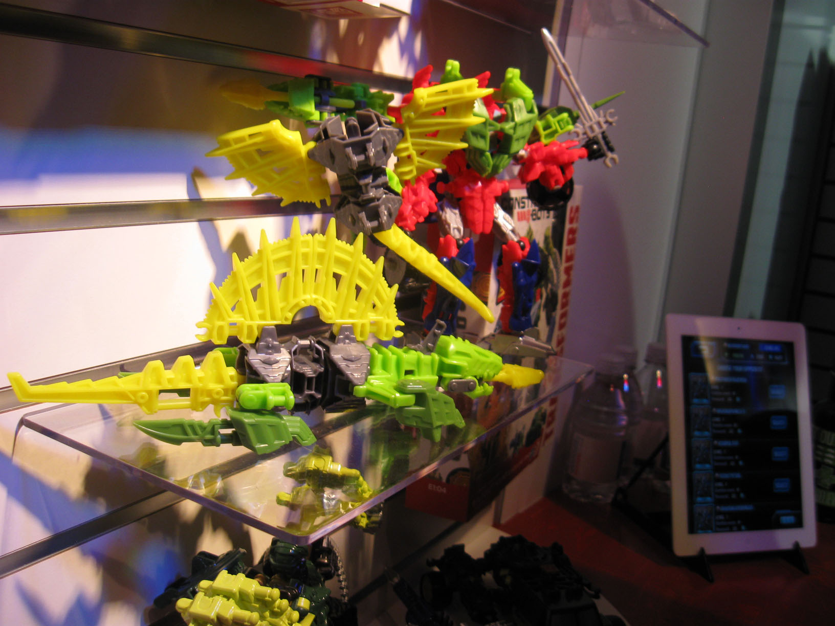 Optimus Prime & Gnaw!