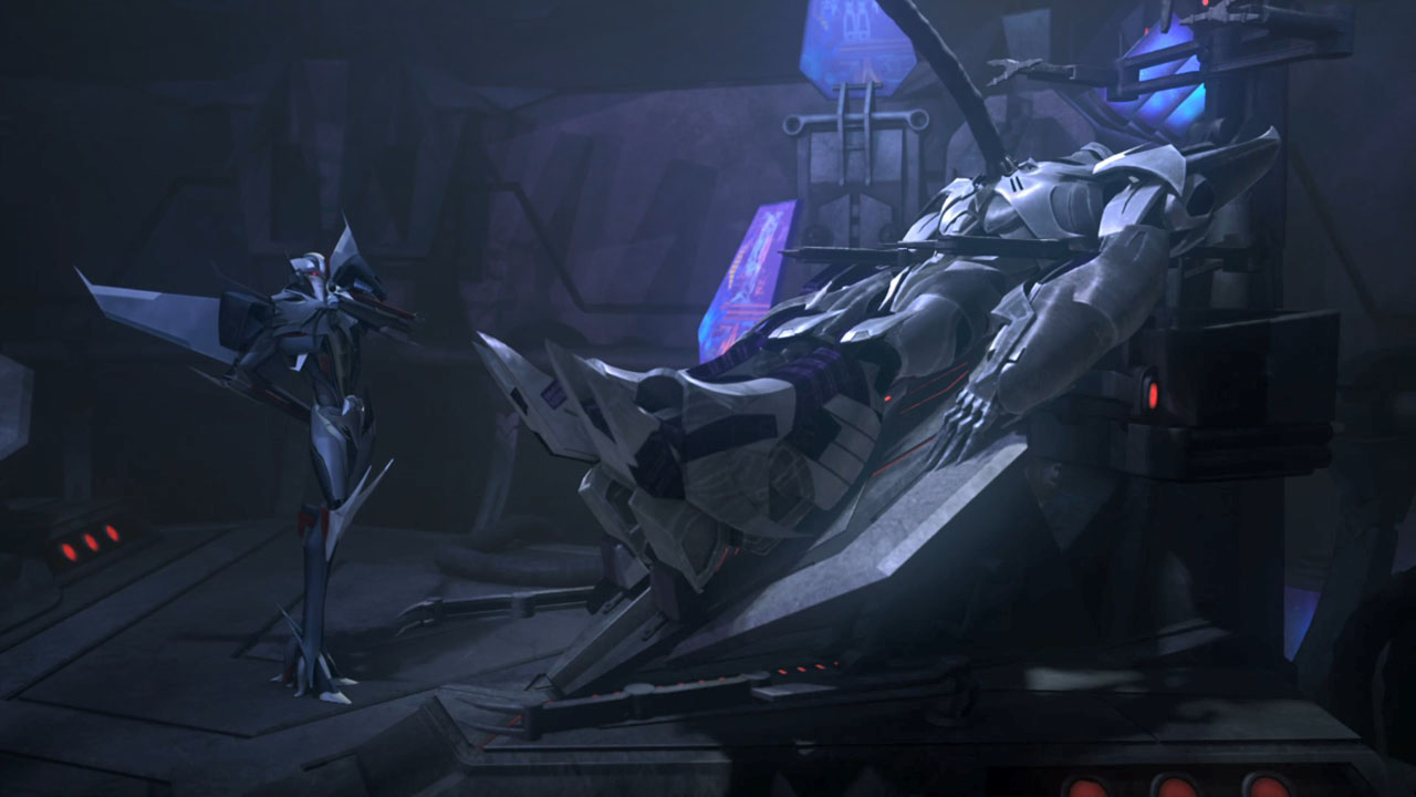 File:OutOfHisHead Starscream teases Megatron.jpg