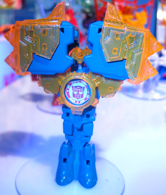 Bashbreaker in armored weapon mode
